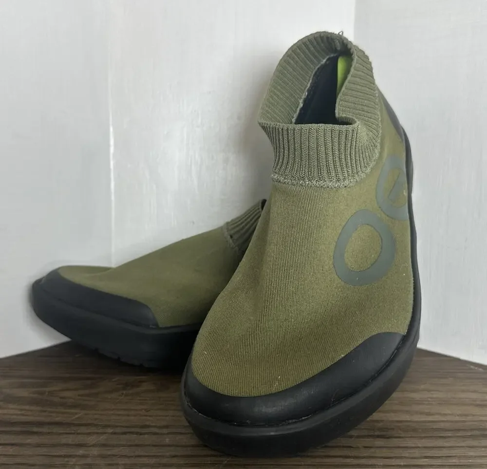OOFOS OOmg eeZee Men’s 8 Recovery Shoes Slip-On olive green Comfort Sneakers